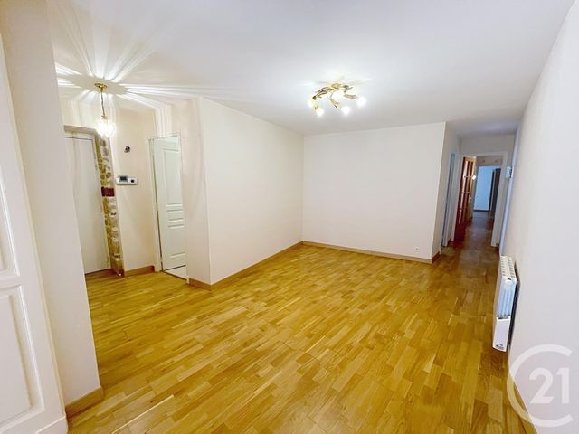 Appartement T4 &agrave; vendre - 4 pi&egrave;ces - 99,69 m2 - Dinan - 22 - BRETAGNE