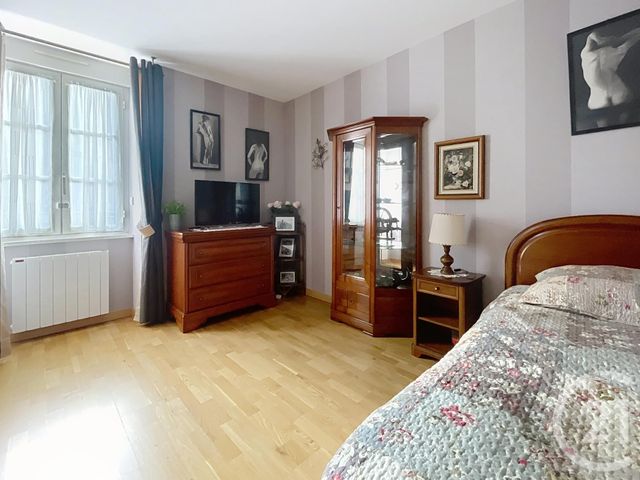 Appartement T4 &agrave; vendre - 4 pi&egrave;ces - 99,69 m2 - Dinan - 22 - BRETAGNE