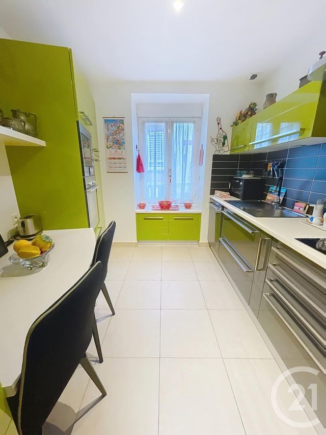 Appartement T4 &agrave; vendre - 4 pi&egrave;ces - 99,69 m2 - Dinan - 22 - BRETAGNE