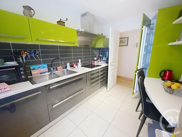 Appartement T4 &agrave; vendre - 4 pi&egrave;ces - 99,69 m2 - Dinan - 22 - BRETAGNE