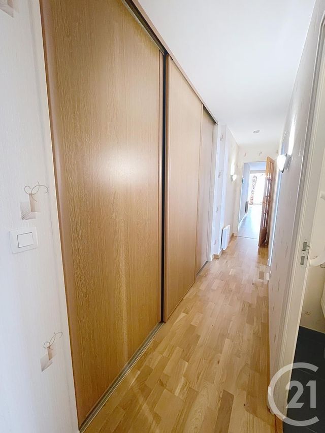Appartement T4 &agrave; vendre - 4 pi&egrave;ces - 99,69 m2 - Dinan - 22 - BRETAGNE