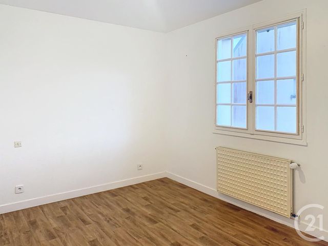 Maison &agrave; louer - 3 pi&egrave;ces - 74,55 m2 - Miniac Morvan - 35 - BRETAGNE