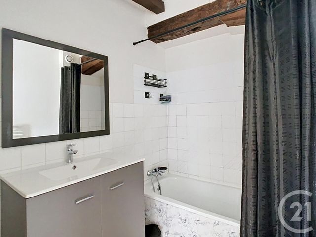 Appartement T2 &agrave; louer - 2 pi&egrave;ces - 49,23 m2 - Dinan - 22 - BRETAGNE