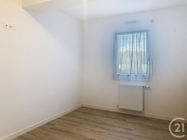 Maison &agrave; louer - 4 pi&egrave;ces - 77,20 m2 - Aucaleuc - 22 - BRETAGNE