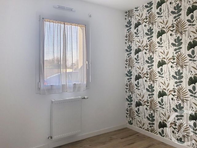 Maison &agrave; louer - 4 pi&egrave;ces - 77,20 m2 - Aucaleuc - 22 - BRETAGNE