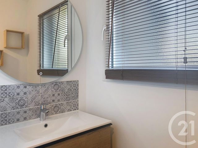 Maison &agrave; louer - 4 pi&egrave;ces - 77,20 m2 - Aucaleuc - 22 - BRETAGNE