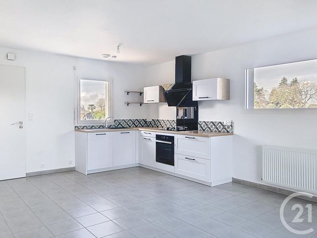 Maison &agrave; louer - 4 pi&egrave;ces - 77,20 m2 - Aucaleuc - 22 - BRETAGNE