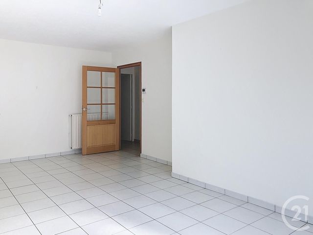 Appartement Autre &agrave; louer - 3 pi&egrave;ces - 63,08 m2 - Dinan - 22 - BRETAGNE