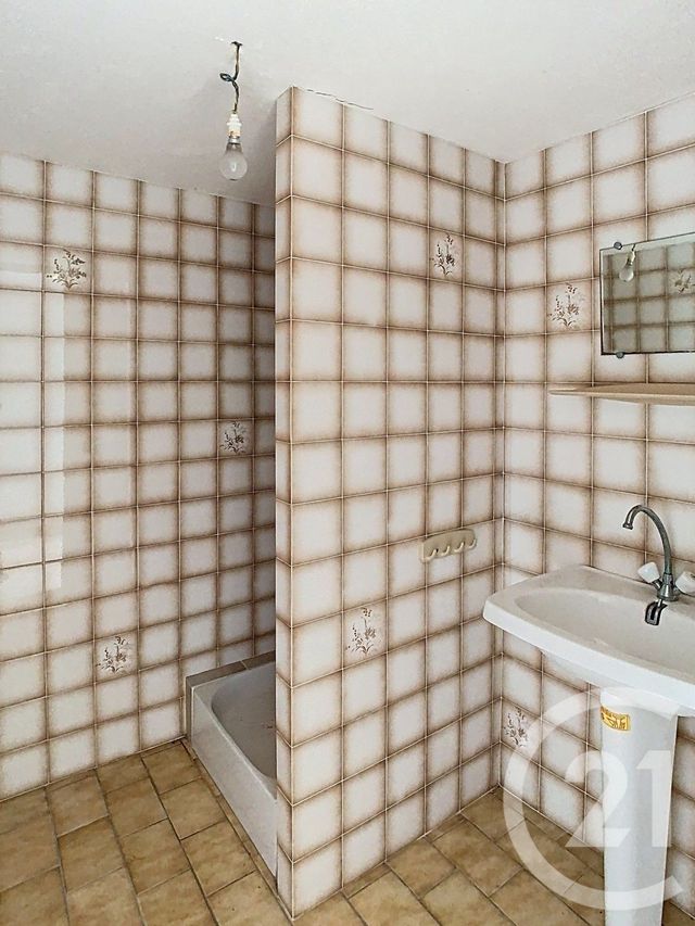 Maison &agrave; vendre - 2 pi&egrave;ces - 38 m2 - Trelivan - 22 - BRETAGNE