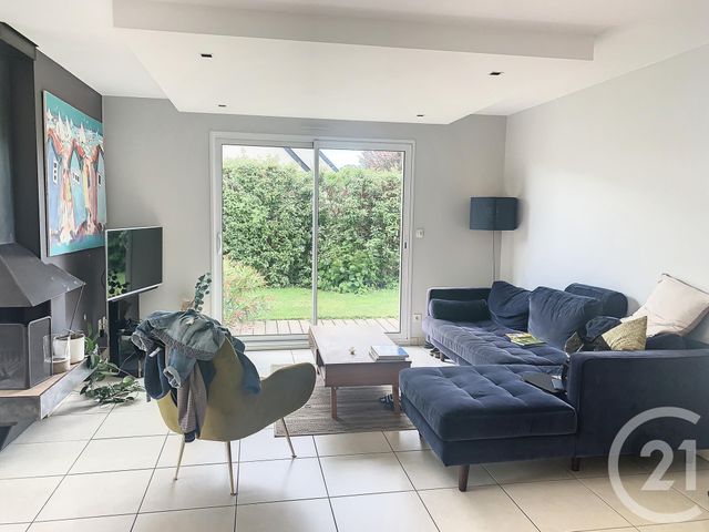 Maison &agrave; louer - 5 pi&egrave;ces - 124 m2 - Lanvallay - 22 - BRETAGNE