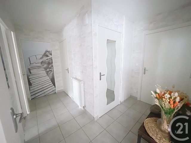 Appartement T3 &agrave; vendre - 3 pi&egrave;ces - 68 m2 - Dinan - 22 - BRETAGNE