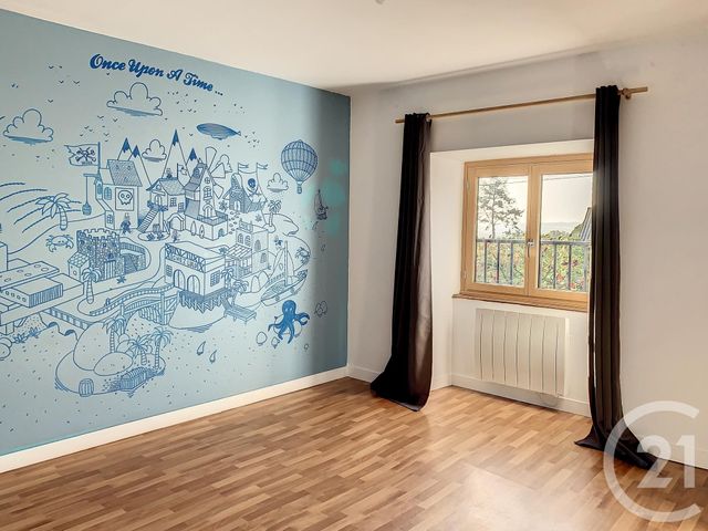 Maison &agrave; louer - 4 pi&egrave;ces - 138,21 m2 - Calorguen - 22 - BRETAGNE