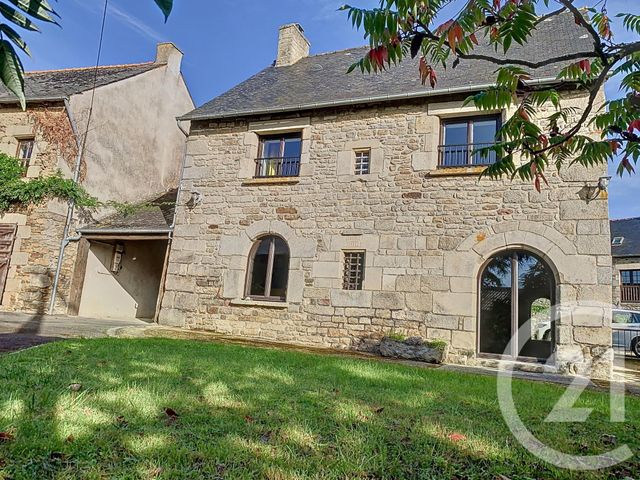 Maison &agrave; louer - 4 pi&egrave;ces - 138,21 m2 - Calorguen - 22 - BRETAGNE