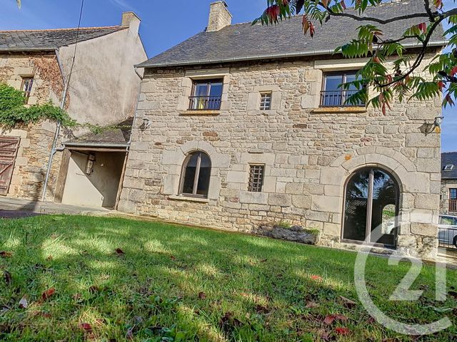Maison &agrave; louer - 4 pi&egrave;ces - 138,21 m2 - Calorguen - 22 - BRETAGNE