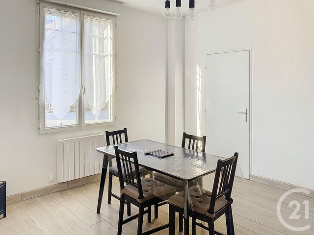 Appartement T2 &agrave; louer - 2 pi&egrave;ces - 40,51 m2 - Pleurtuit - 35 - BRETAGNE