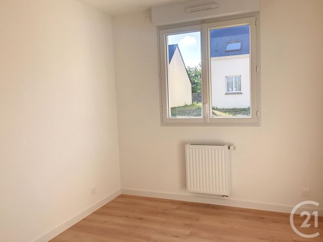 Maison &agrave; louer - 4 pi&egrave;ces - 76,03 m2 - Lanvallay - 22 - BRETAGNE