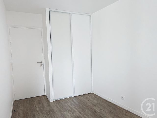 Appartement T3 &agrave; louer - 3 pi&egrave;ces - 55,36 m2 - Dinan - 22 - BRETAGNE