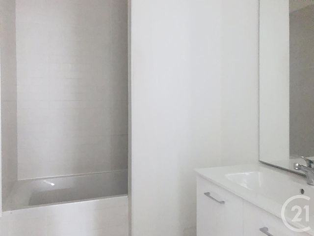 Appartement F4 &agrave; louer - 4 pi&egrave;ces - 62,28 m2 - Lanvallay - 22 - BRETAGNE