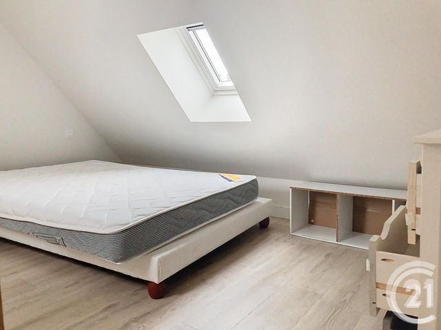 Maison &agrave; louer - 1 pi&egrave;ce - 25,71 m2 - Dinan - 22 - BRETAGNE