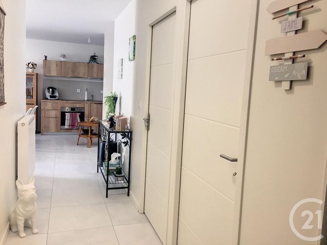 Appartement F3 &agrave; louer - 3 pi&egrave;ces - 69,80 m2 - Dinan - 22 - BRETAGNE