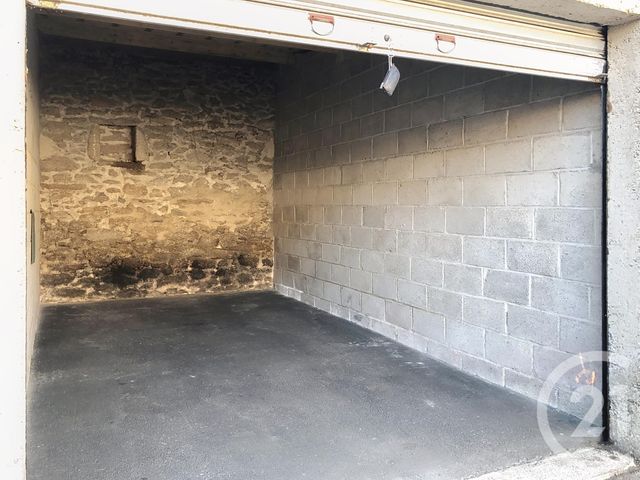 Parking &agrave; louer - 14 m2 - Dinan - 22 - BRETAGNE