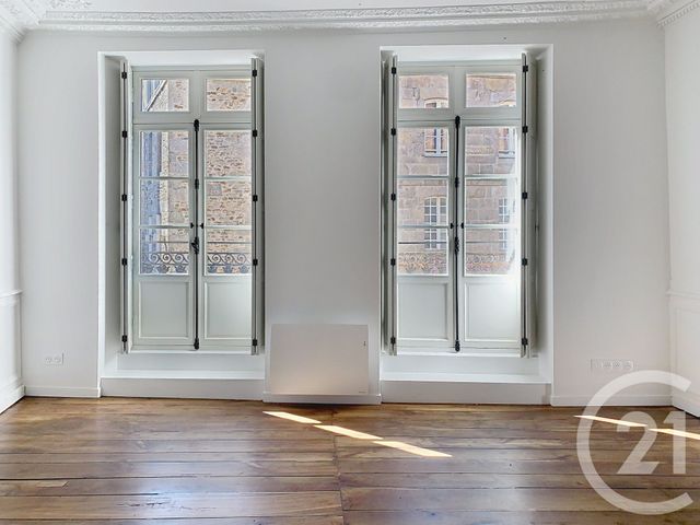 Appartement F2 &agrave; louer - 2 pi&egrave;ces - 33,35 m2 - Dinan - 22 - BRETAGNE
