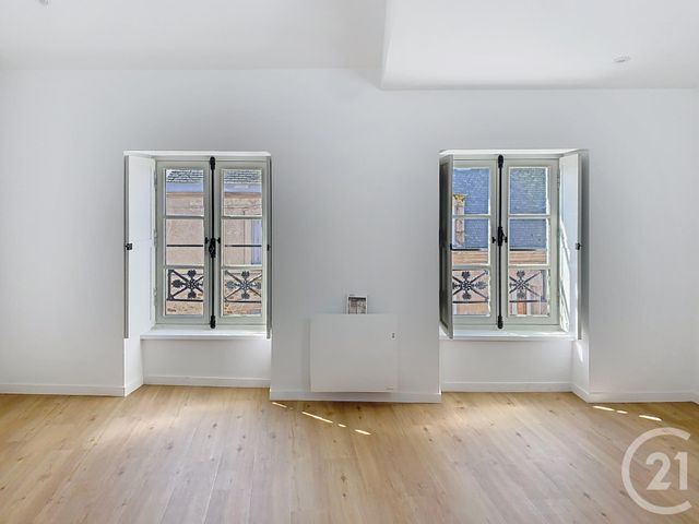 Appartement Duplex &agrave; louer - 3 pi&egrave;ces - 68,63 m2 - Dinan - 22 - BRETAGNE