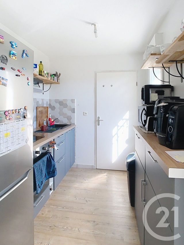Appartement F2 bis &agrave; vendre - 3 pi&egrave;ces - 53,85 m2 - Taden - 22 - BRETAGNE
