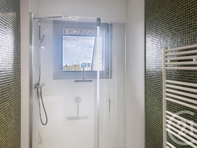 Appartement T1 &agrave; louer - 1 pi&egrave;ce - 36,95 m2 - Dinan - 22 - BRETAGNE