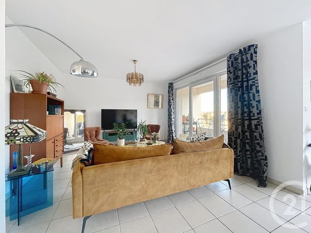 Appartement F3 &agrave; louer - 3 pi&egrave;ces - 82,49 m2 - Dinan - 22 - BRETAGNE