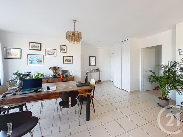 Appartement F3 &agrave; louer - 3 pi&egrave;ces - 82,49 m2 - Dinan - 22 - BRETAGNE