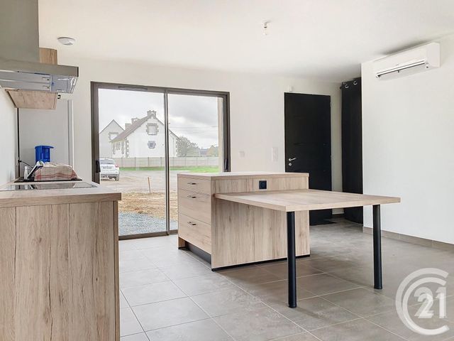 Maison &agrave; louer - 3 pi&egrave;ces - 65 m2 - Yvignac La Tour - 22 - BRETAGNE