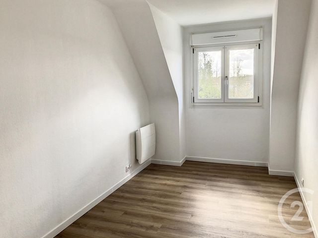 Appartement T3 &agrave; louer - 3 pi&egrave;ces - 65,83 m2 - Pleslin Trigavou - 22 - BRETAGNE