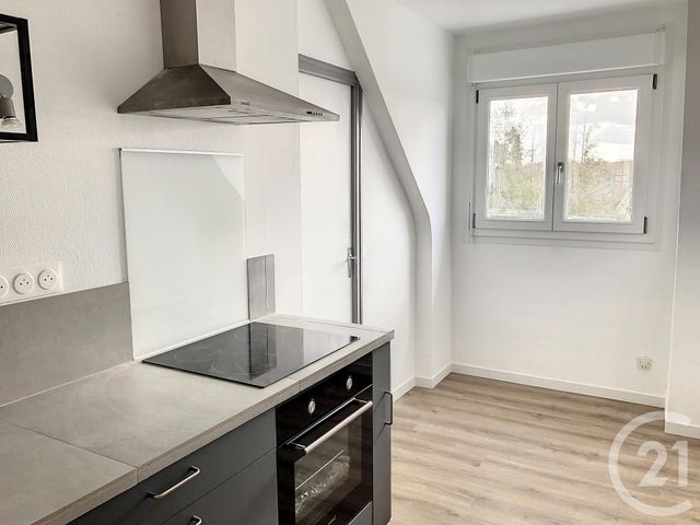 Appartement T3 &agrave; louer - 3 pi&egrave;ces - 65,83 m2 - Pleslin Trigavou - 22 - BRETAGNE