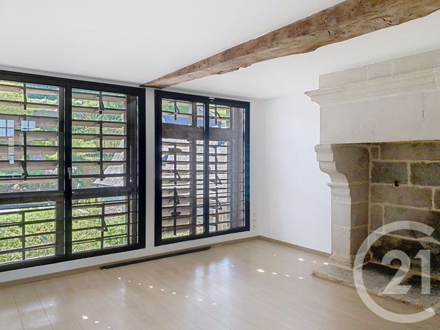 Appartement &agrave; louer - 2 pi&egrave;ces - 69,45 m2 - Dinan - 22 - BRETAGNE