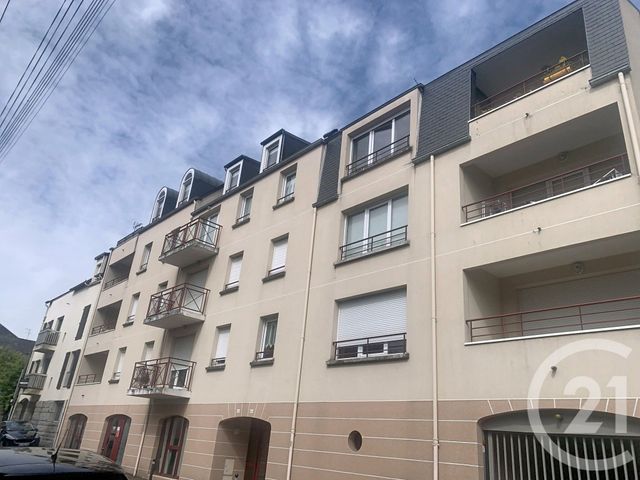 Appartement F3 &agrave; louer - 3 pi&egrave;ces - 81,80 m2 - Dinan - 22 - BRETAGNE