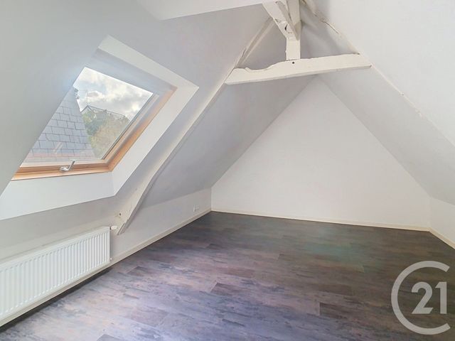 Maison &agrave; louer - 6 pi&egrave;ces - 118 m2 - Dinan - 22 - BRETAGNE