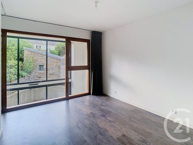 Maison &agrave; louer - 6 pi&egrave;ces - 118 m2 - Dinan - 22 - BRETAGNE