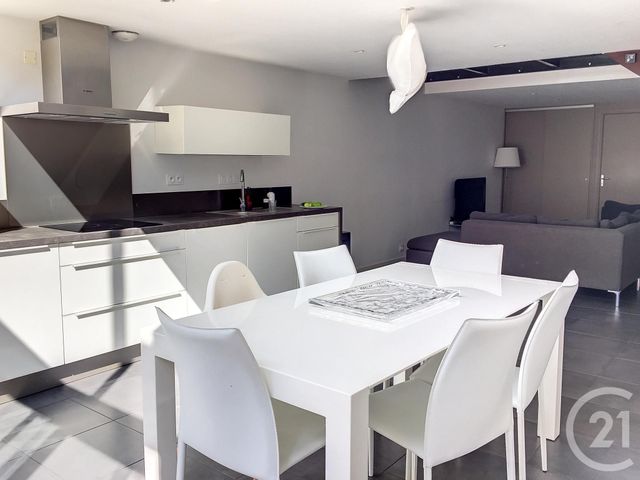 Maison &agrave; louer - 6 pi&egrave;ces - 118 m2 - Dinan - 22 - BRETAGNE