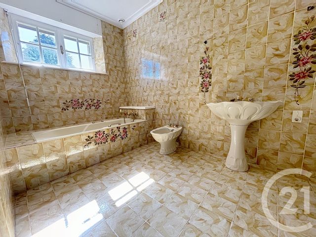 Maison &agrave; vendre - 7 pi&egrave;ces - 185 m2 - Quevert - 22 - BRETAGNE