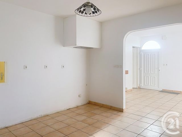 Maison &agrave; louer - 4 pi&egrave;ces - 106 m2 - Plumaudan - 22 - BRETAGNE