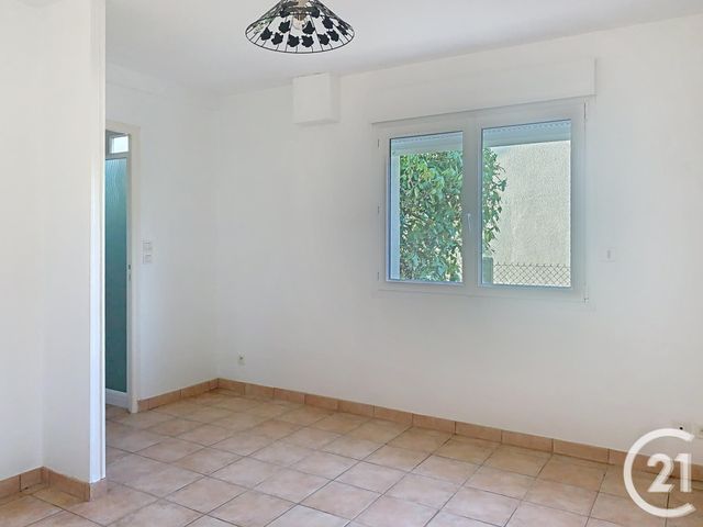 Maison &agrave; louer - 4 pi&egrave;ces - 106 m2 - Plumaudan - 22 - BRETAGNE