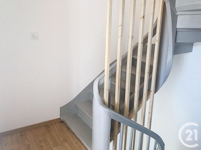 Maison &agrave; louer - 4 pi&egrave;ces - 87 m2 - Languenan - 22 - BRETAGNE