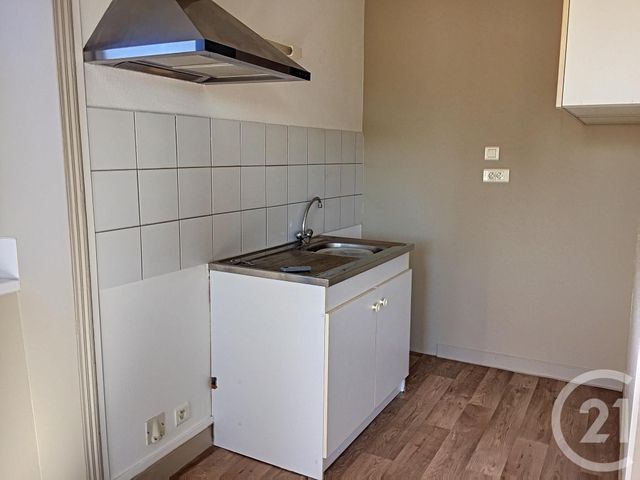 Appartement F2 &agrave; louer - 2 pi&egrave;ces - 48,08 m2 - Plancoet - 22 - BRETAGNE