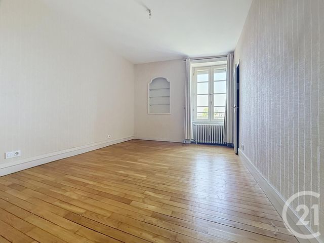 Appartement F5 &agrave; vendre - 5 pi&egrave;ces - 116,21 m2 - Dinan - 22 - BRETAGNE