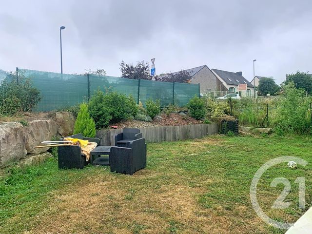 Maison &agrave; louer - 5 pi&egrave;ces - 99,07 m2 - Lehon - 22 - BRETAGNE