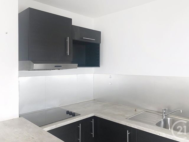 Appartement Studio &agrave; louer - 1 pi&egrave;ce - 25 m2 - Dinan - 22 - BRETAGNE