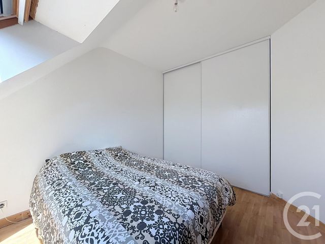 Maison &agrave; louer - 5 pi&egrave;ces - 92,03 m2 - Bobital - 22 - BRETAGNE