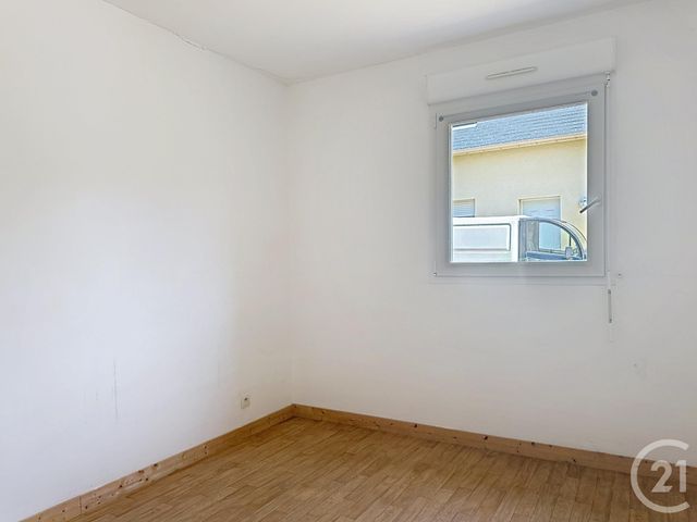 Maison &agrave; louer - 5 pi&egrave;ces - 92,03 m2 - Bobital - 22 - BRETAGNE