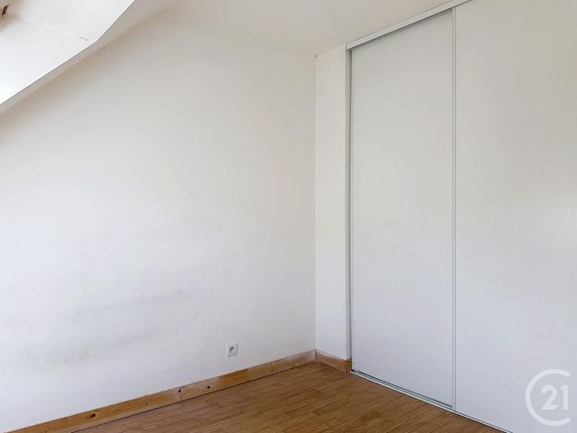 Maison &agrave; louer - 5 pi&egrave;ces - 92,03 m2 - Bobital - 22 - BRETAGNE